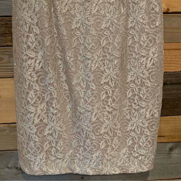 JESSICA HOWARD Short Glitter Lace Dress With Chiffon Capelet In Champagne Sz 12 - Picture 8 of 15